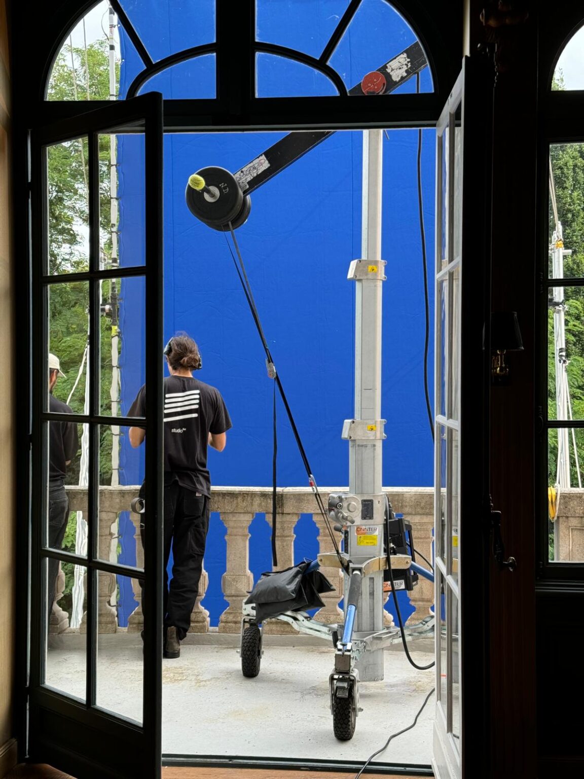 Come Nolo — gaffer / chief lighting technician